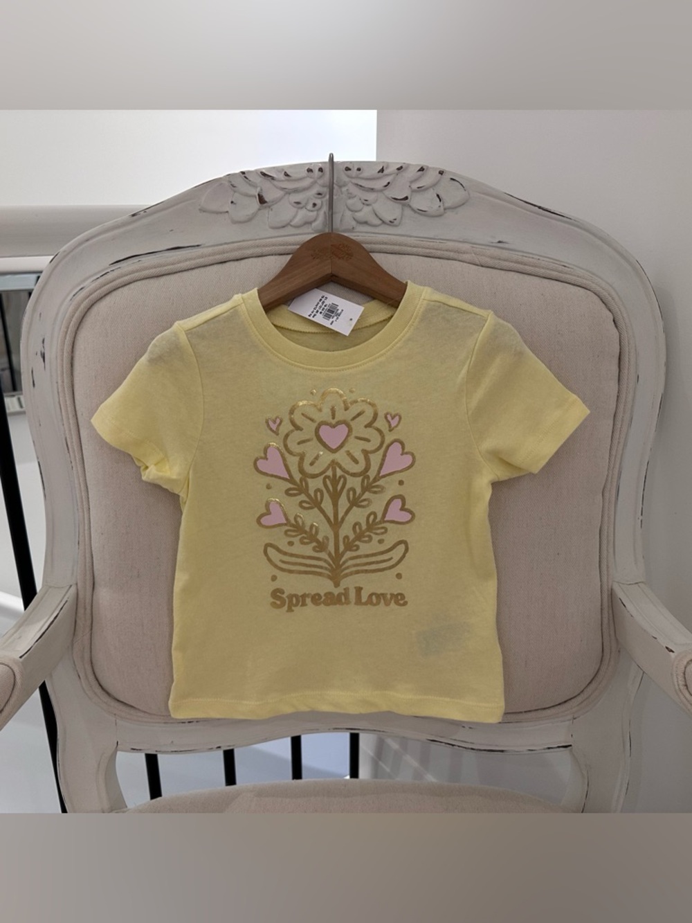 🤍 18~24 Mth Cute Yellow "Spread Love" 100% Cotton Gold Accents Graphic Tee NWT